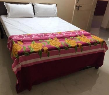 Visakhapatnam Hotel | SRI NOOKAMBIKA RESIDENCy