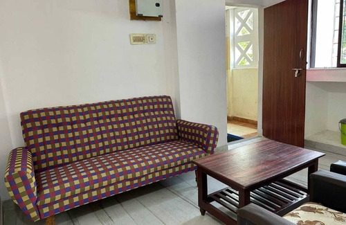 Tirupati Hotel | Sri Vasavi Nivas