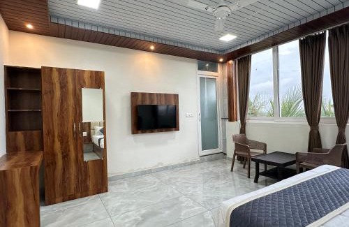 Chikkamagaluru Hotel | SS Luxury Comforts - Twin Sharing