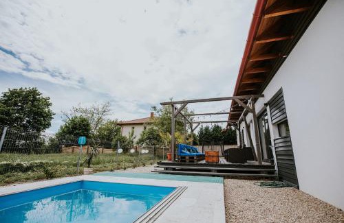 Siofok-Szabadifurdo Apartment | STÉG 12 Apartmanok