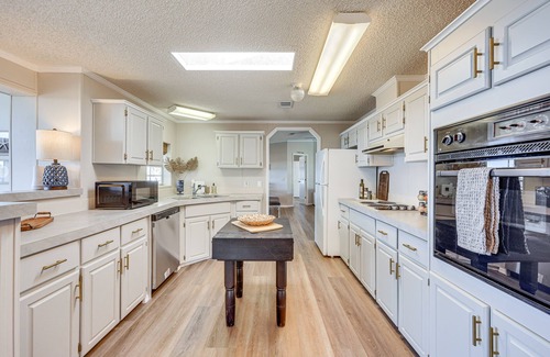 Doctors Inlet House | St Augustine Home w/Dock & Lift on St Johns River