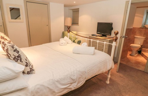 Alnmouth Cottage | St Elmo's Apartment