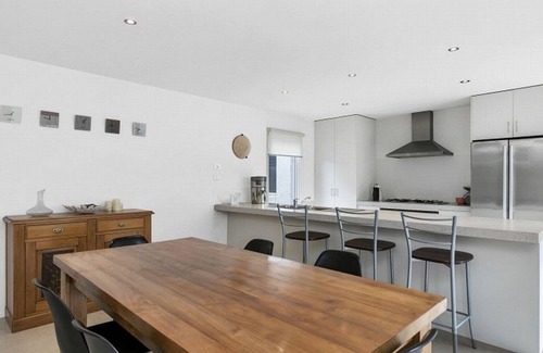 Torquay House | St Georges Sands Oasis 10
