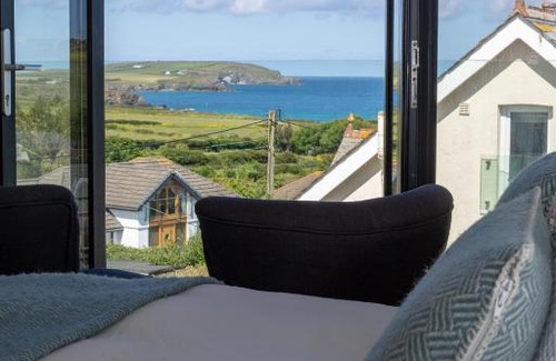 Trevone Bed & Breakfast | St Helen’s House