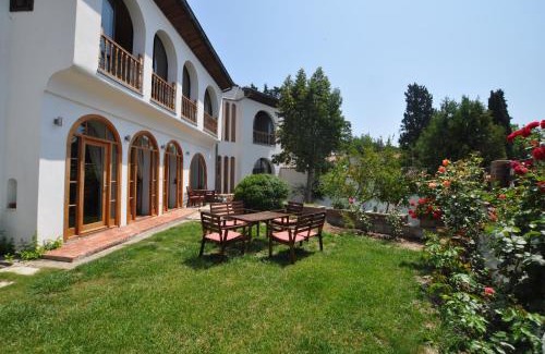 Selcuk Villa | St John's House