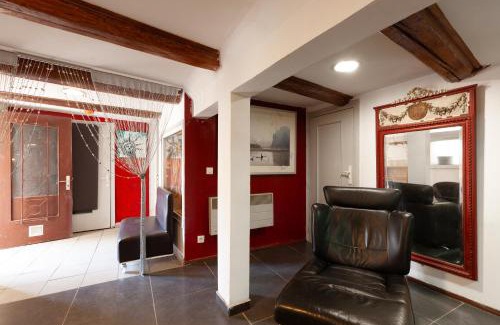 Saint-Louis Apartment | St Louis
