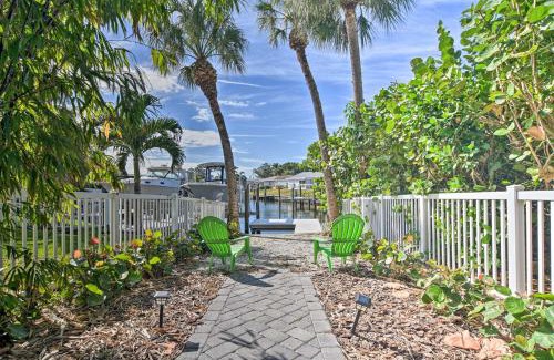 Shore Acres House | St Petersburg Waterfront House with Gas Grill!
