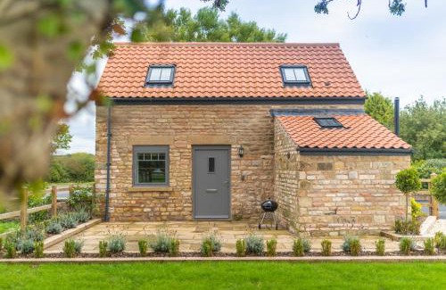 Worksop House | Stable Cottage - Dog friendly romantic country bolthole