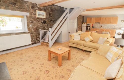 Templeton House | Stable Cottage, Narberth