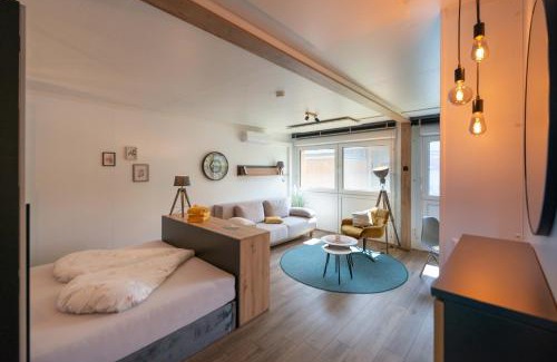 Ried im Oberinntal Apartment | Stadel Chalet Kunterbunt