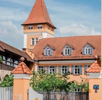 Dingolfing House | Stadthaus im Altstadtkern mit Blick auf Dingolfinger Münster