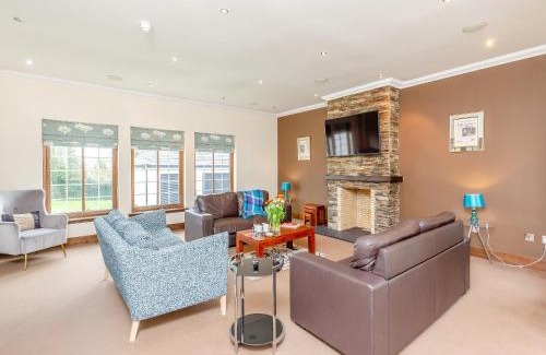 Kirkhill House | Stag Manor