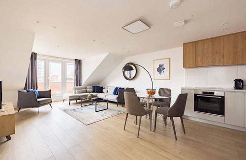 Staines Apartment | Staines City Centre by Charles Hope