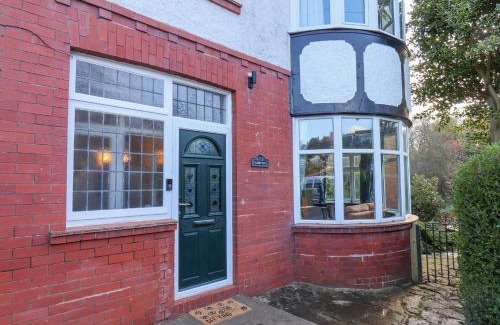 Whitby House | Stakesby Villa Whitby