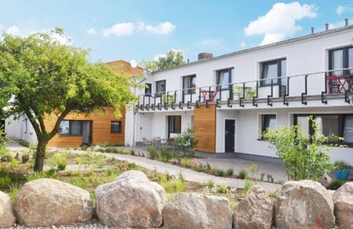Puttgarden Apartment | Standard double room - room 5 - Hus lake view