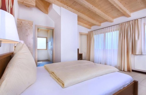 Krimml House | Standard family room - Panoramahotel Burgeck