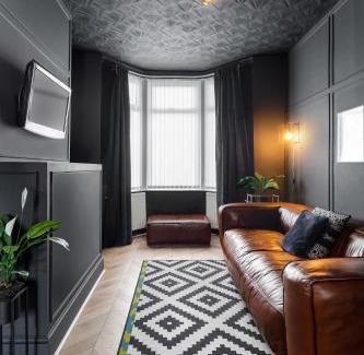 Kirkdale House | Stanley House - Air Host & Stay - 4 Bedroom