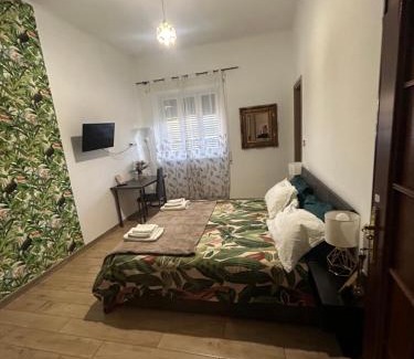 Pigneto Bed & Breakfast | Stanza matrimoniale bagno privato