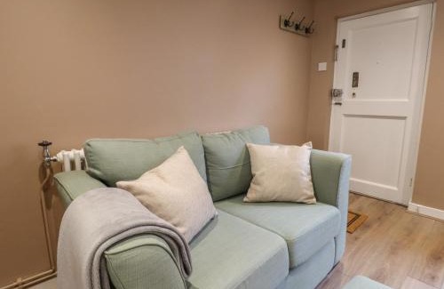 Eastbourne House | Star Cottage