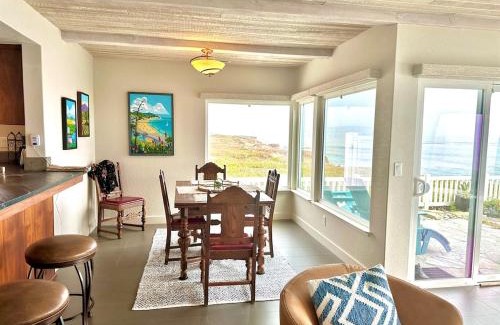 San Simeon House | Star of the Sea-Oceanfront Luxury