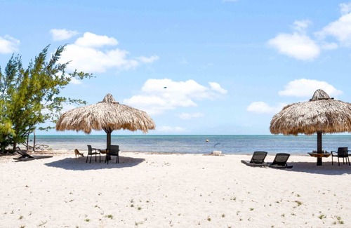 Long Beach Estates House | Star Room Barnacle Bed And Breakfast, Big Pine Key