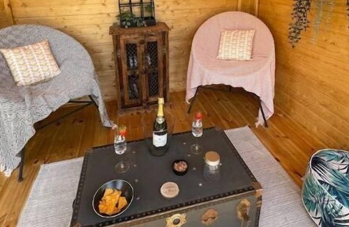 Maidstone House | Star's Special Sanctuary, Dogs Welcome, Luxury