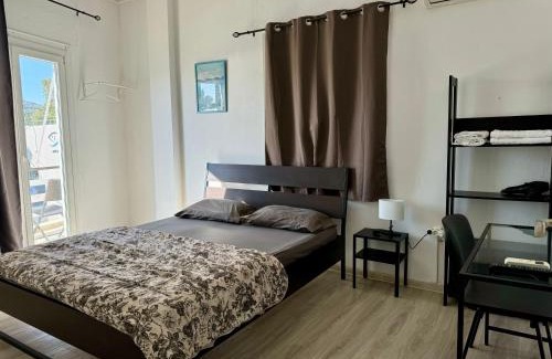 Spata-Artemida Apartment | Starfish Seaside Studio