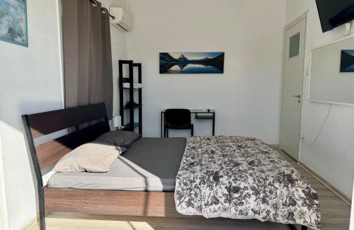 Spata-Artemida Apartment | Starfish Seaside Studio