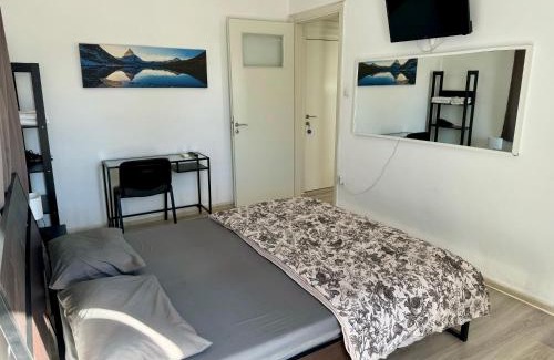 Spata-Artemida Apartment | Starfish Seaside Studio