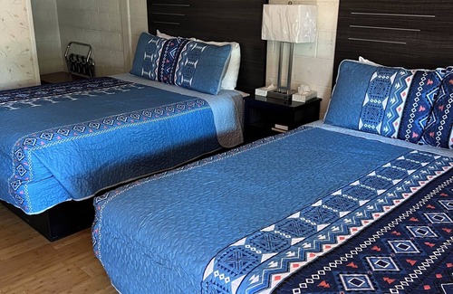 Big Pine Hotel | Starlight Motel
