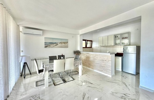 Petrovac Apartment | Stars Residence