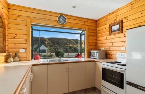 Clyde House | Start of the Otago Central Rail Trail