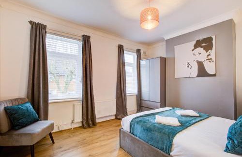 Stratford House | Statera Apartments - 2-Bed House in Stratford