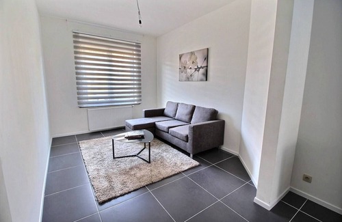 Ransart Apartment | Station 82 A Charleroi-airport