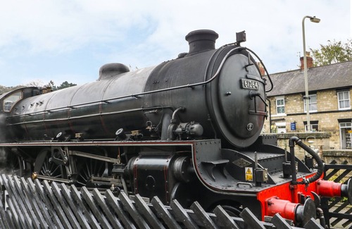 Pickering Cottage | Station View