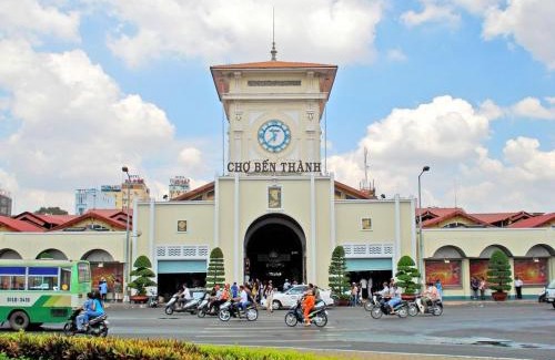 Bach Dang Riverside House | Stay and foody - 200m Bui Vien walking street