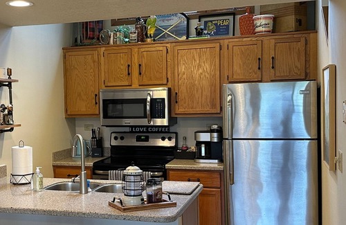 The Galena Territory House | Stay at The Ace! A great weekend place that's somewhere between home and hotel.
