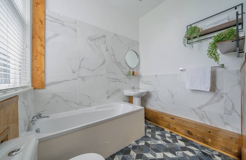 West Derby Apartment | Stay in the place where it all began for The Beatles