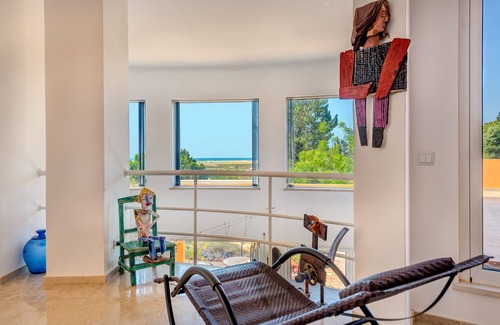 Tavira Villa | Stay in the property of your dreams at Meia Lua in Pinheiro