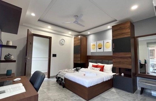 DLF Phase 3 Hotel | Stay near - Hotel near me Gurgaon