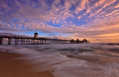 Downtown Village House | Stay Near Huntington Beach Pier! w/ Outdoor Pool, Private Parking & Pets Allowed
