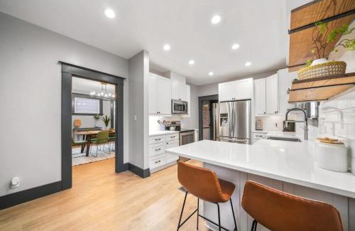 Sunnyside House | Stay Portland - Fresh Belmont Charmer - 95 WalkScore
