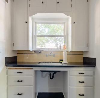 Hosford-Abernethy House | Stay Portland - The Ladd's Addition Bohemian Dream - 95 WalkScore