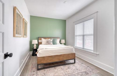 King House | Stay Portland - The Soul District Lounge - 91 WalkScore