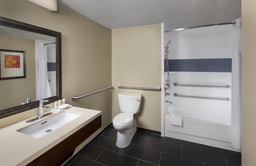 SoNo Hotel | Staybridge Suites Atlanta - Midtown by IHG