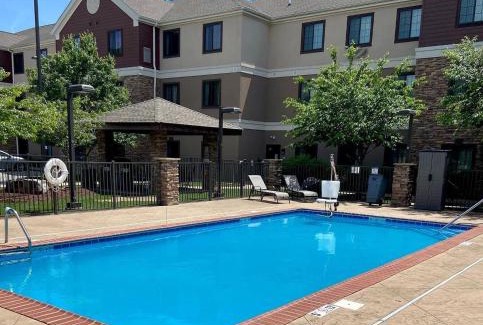 Bowling Green Hotel | Staybridge Suites Bowling Green by IHG