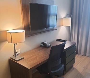 Financial District Hotel | Staybridge Suites - Guadalajara Novena by IHG
