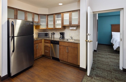 Airport North Hotel | Staybridge Suites Orlando Airport South by IHG