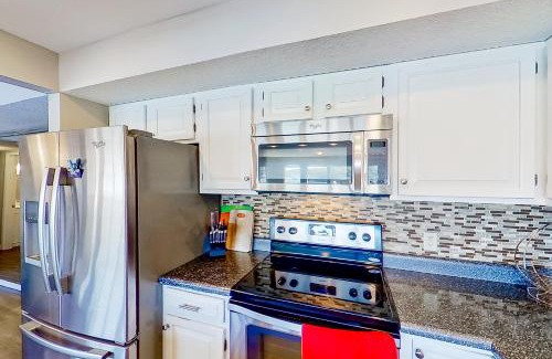 Lake Ozark House | Staycation at the Lake