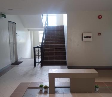 Tagaytay Apartment | Staycation in Tagaytay Woodhills Residences